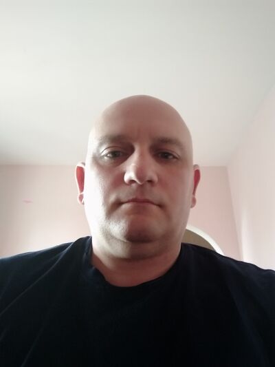  ,   Igor, 49 ,   ,   