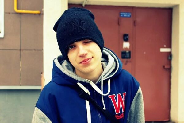  ,   Unus, 21 ,   ,   , c 