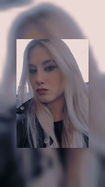 ,   Yana, 18 ,     , c 