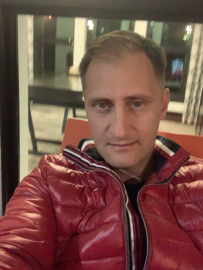  ,   Leo, 44 ,   ,   , c , 