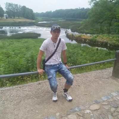  ,   Raimonds, 35 ,   ,   , c 