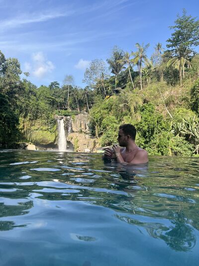  Denpasar,   ALPEREN, 29 ,   ,   