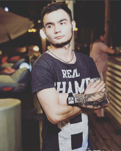  -,   , 32 ,   ,   