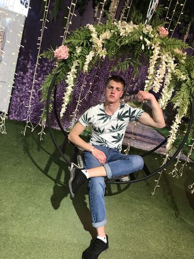  ,   Maks, 27 ,   ,   , c 