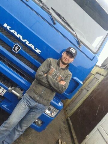  8032248  ZiYo, 33 ,    
