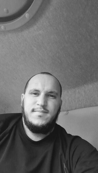  ,   Ruslan, 32 ,   ,   