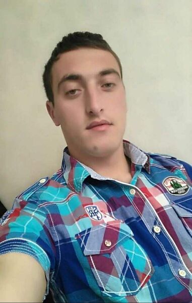  ,   Davit, 35 ,   ,   