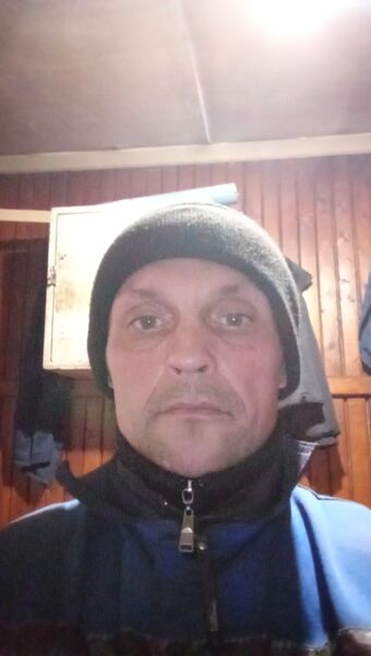  ,   Anatoly, 42 ,   c 