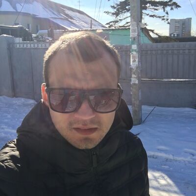  ,   Sasha, 34 ,   