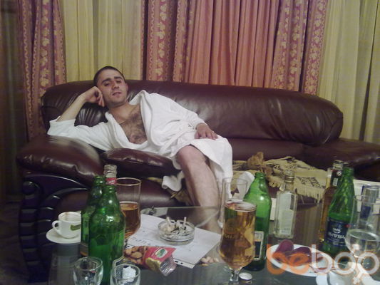  ,   ARTUR, 39 ,   
