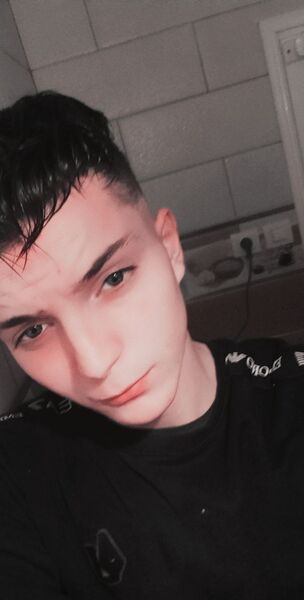  ,   Paul Anderse, 25 ,   