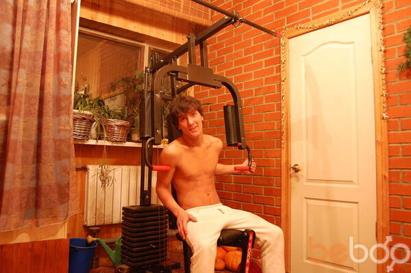  ,   Maksimym, 38 ,   ,   , c 