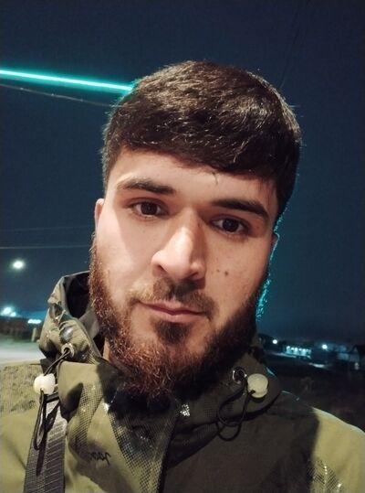  ,   Begona, 27 ,   c 