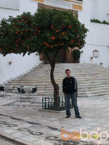  ,   Tomas, 40 ,   ,   , c 
