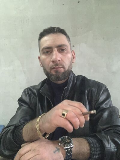  ,   Sahak, 33 ,  