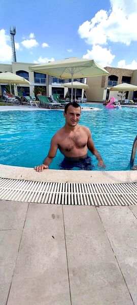  ,   Alexander, 29 ,   ,   