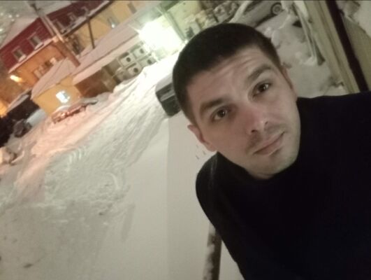  ,   Viktor, 36 ,   ,   , c , 