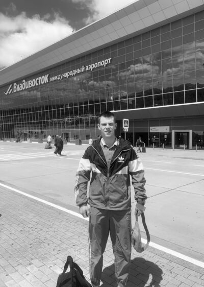  ,   Vladislav, 22 ,   ,   