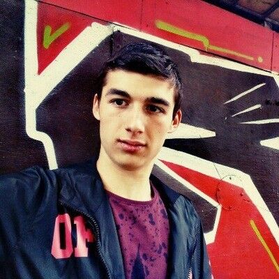  ,   Andrei, 25 ,   ,   , c 