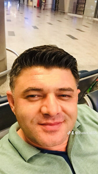  ,   Ali, 44 ,   ,   