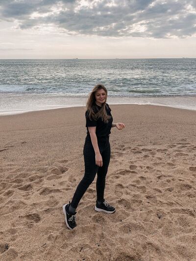  --,   , 32 ,     , c 