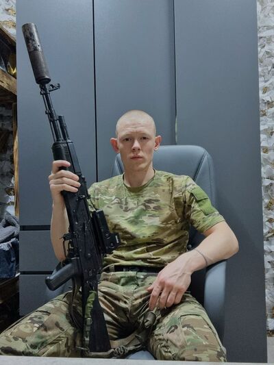  Goddard,   , 23 ,   ,   