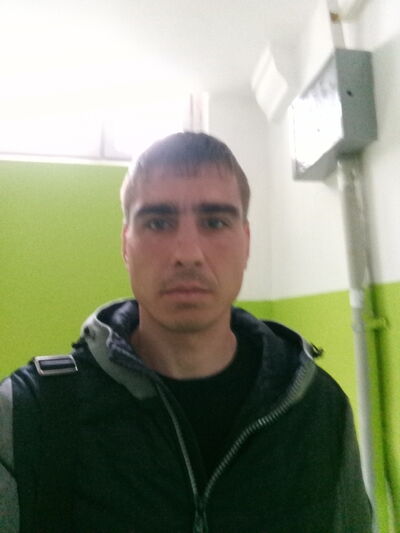  ,   Yury, 38 ,  