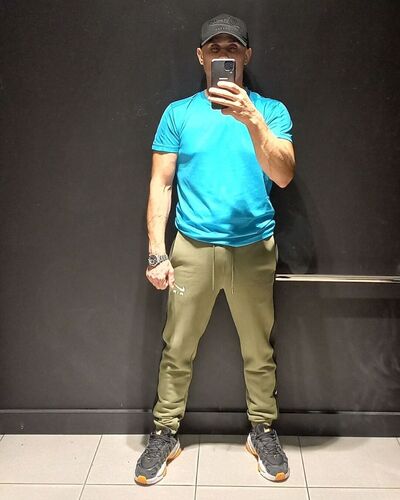  ,   Shumer, 42 ,   ,   
