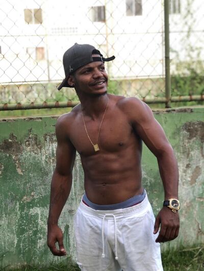  --,   Gussttavo, 26 ,   ,   