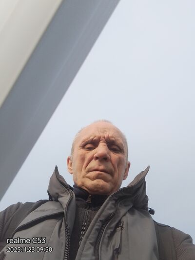  ,   Oleg, 60 ,   ,   , c 