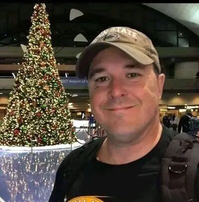  ,   Desmond Ares, 50 ,   ,   