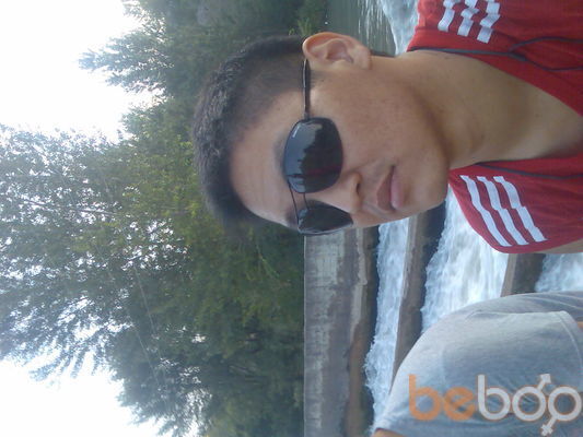  ,   Maks, 37 ,   