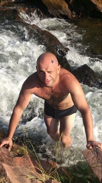  ,   Denis, 42 ,   ,   