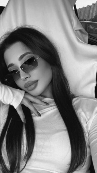  ,   Darina, 21 ,   ,   , c 