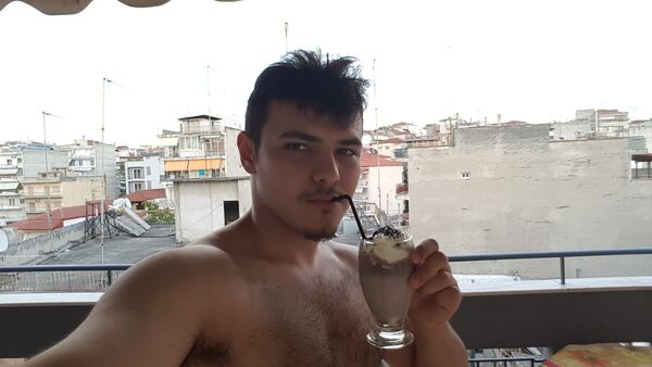  ,   Sasha, 29 ,   