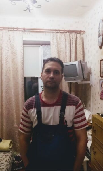  ,   Alex, 39 ,   ,   