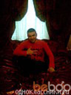  1565918  Artur, 47 ,    