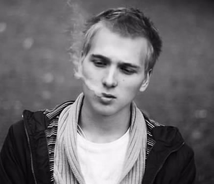  --,   Nik, 42 ,   