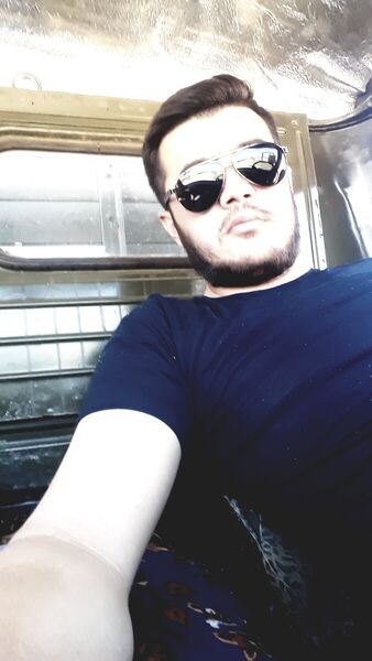  ,   Bahrom, 30 ,   ,   , c 