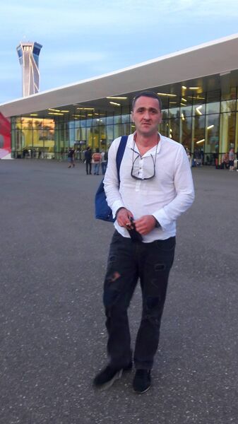  ,   Davit, 43 ,     , c 