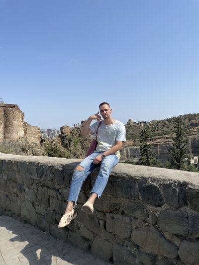  --,   Alex, 36 ,   ,   