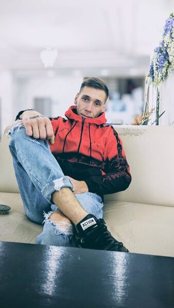  ,   Andrey, 31 ,   ,   