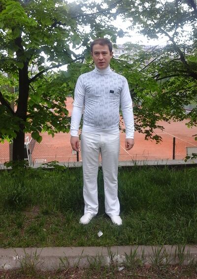  ,   Artem, 40 ,   ,   , c 