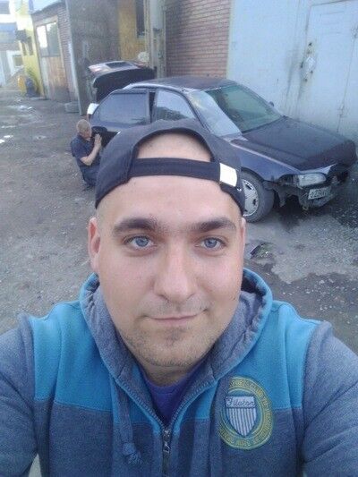  ,   Anton, 33 ,   ,   , c 