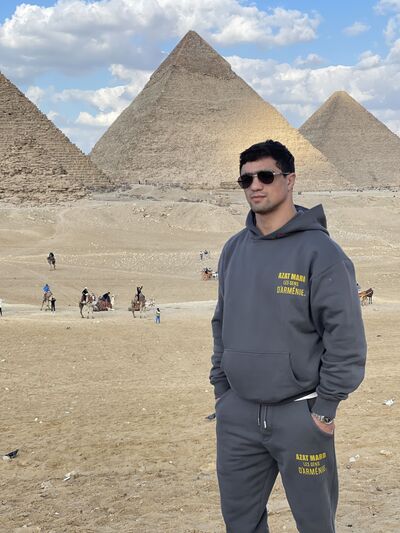  ,   Hayk, 29 ,   ,   