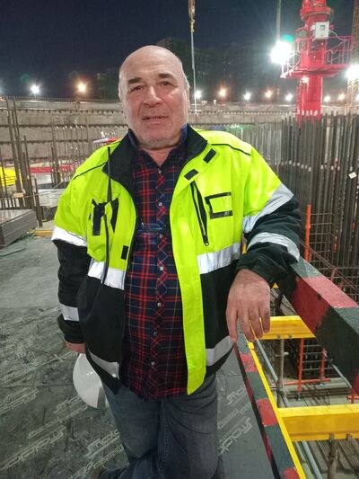  ,   Adem, 56 ,   ,   