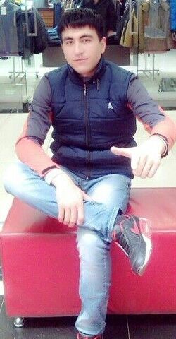  8876568  , 32 ,    -