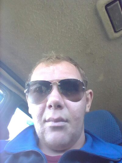  ,   Alexander, 32 ,   ,   