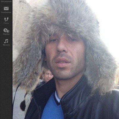  ,   Gulom, 44 ,   ,   , c , 