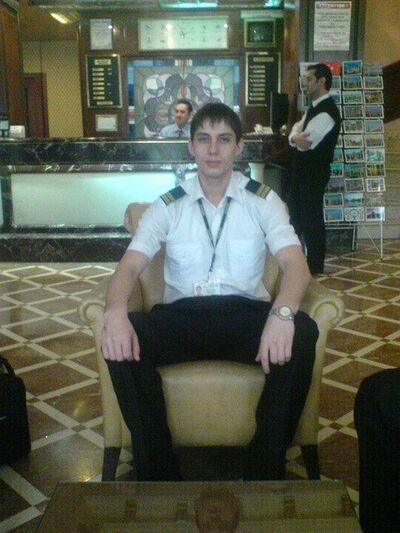   ,   Denis, 38 ,   ,   , c , 